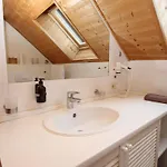 Doppelhaushaelfte In Holiday home *