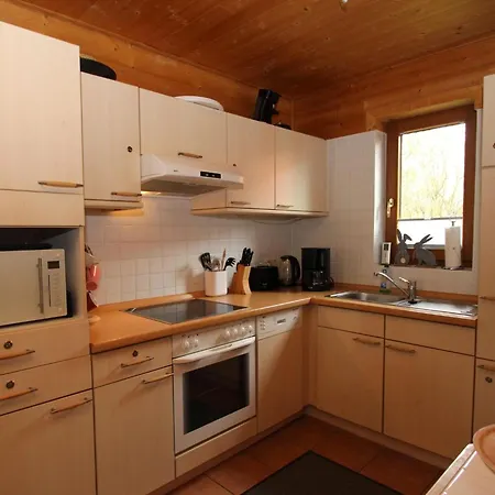 Holiday home Doppelhaushaelfte In